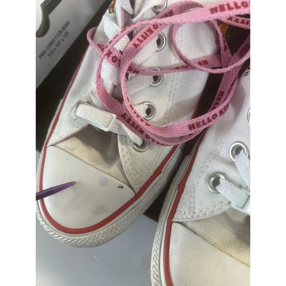 Converse hello kitty